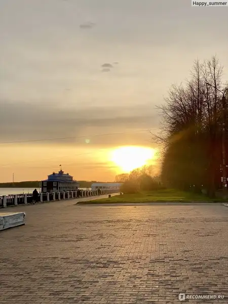 Прогулка по Волжской набережной — Экскурсии и прогулки, Кострома
