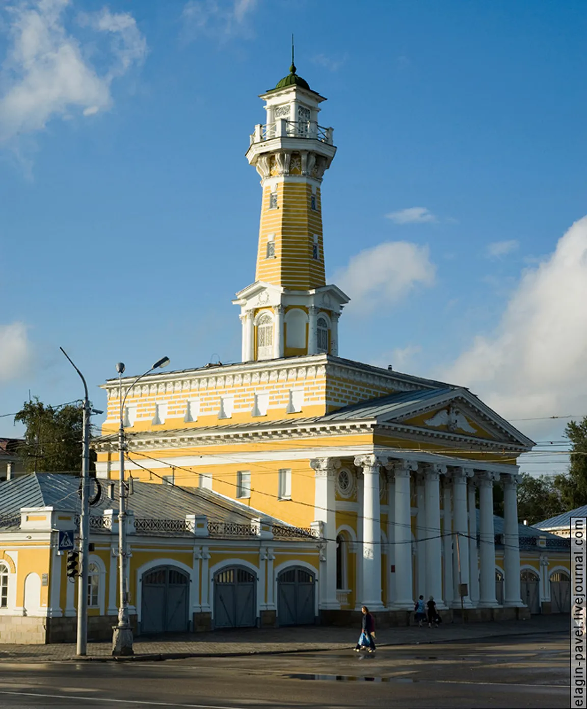 Сусанинская площадь