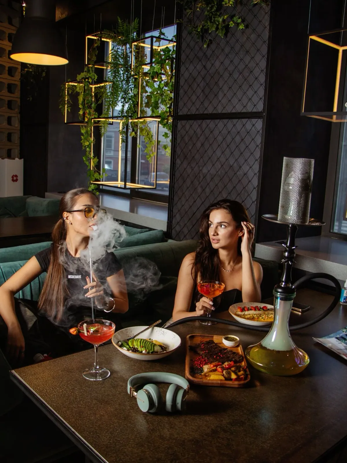 Кафе Marvel Lounge Bar, фото 2