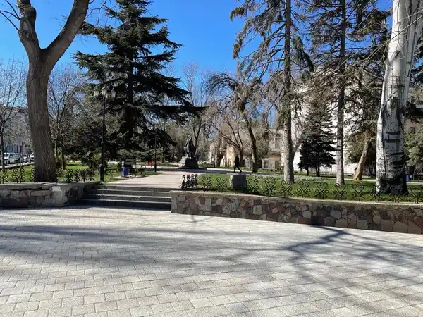 Пушкинский сквер