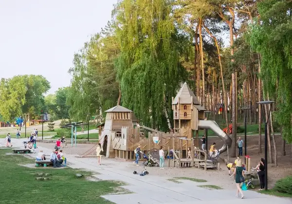 Парк «Алые паруса»