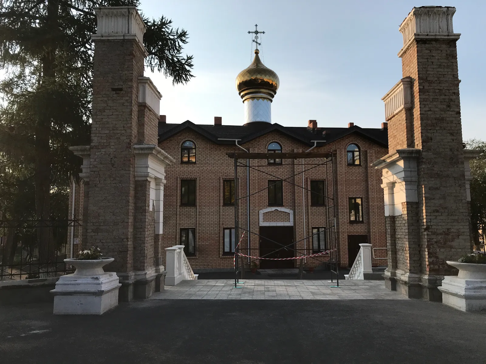 Храм Спиридона Тримифунтского Чудотворца