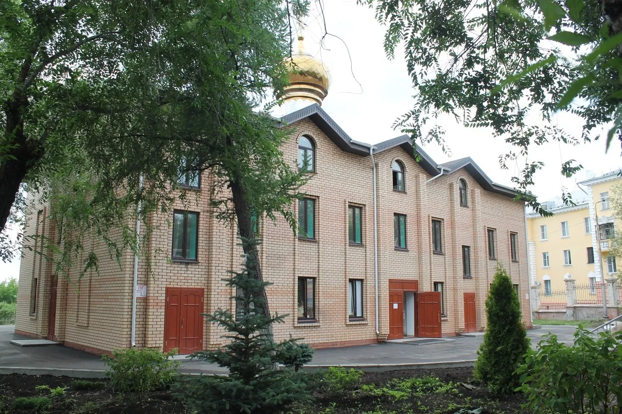 Храм Спиридона Тримифунтского Чудотворца, фото 2