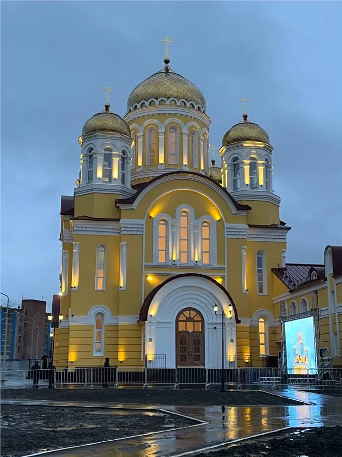 Храм святого равноапостольного великого князя Владимира, фото 2