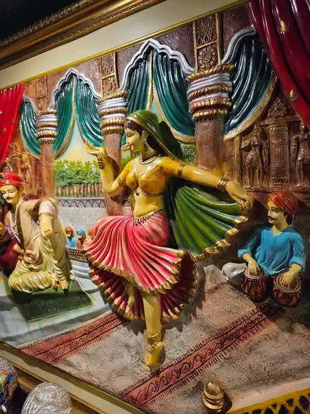 Ресторан Bollywood Nights