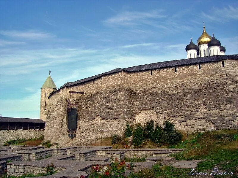 Довмонтов город