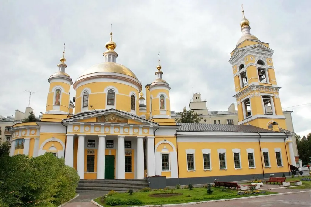 Церковь Всех Святых, фото 2