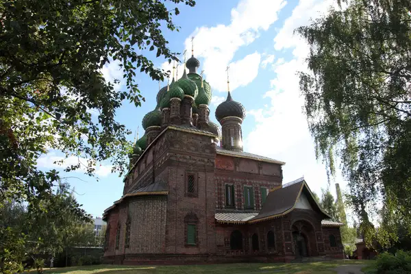 Храм Иоанна Предтечи в Толчкове