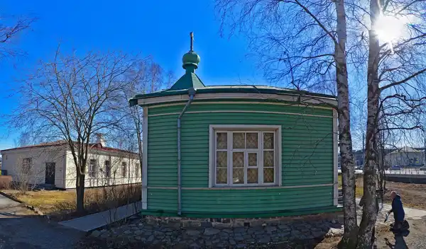 Храм Святого и Животворящего Духа