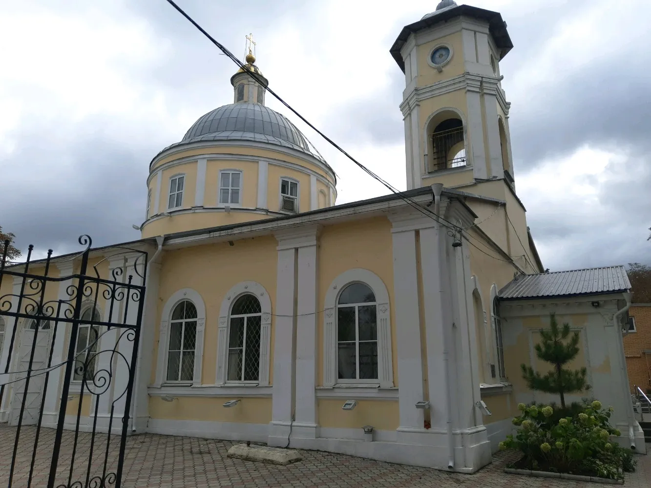 Храм Всех Святых