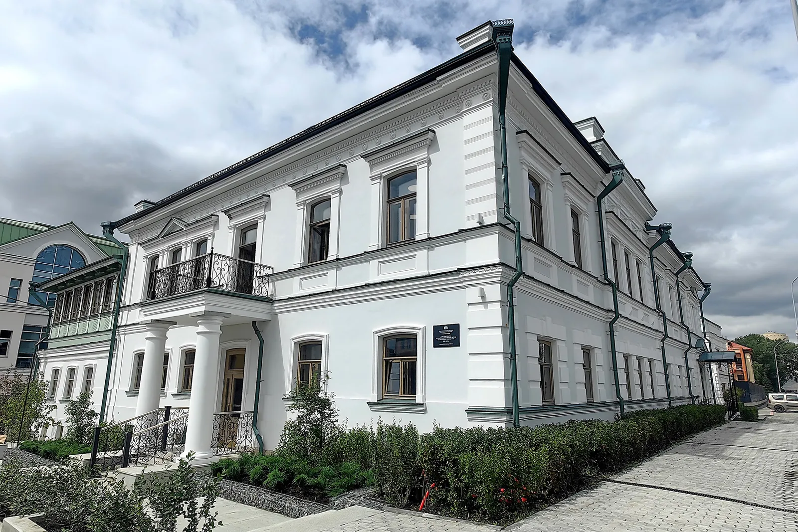 Кафе Тихвинъ
