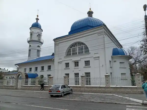 Белая мечеть