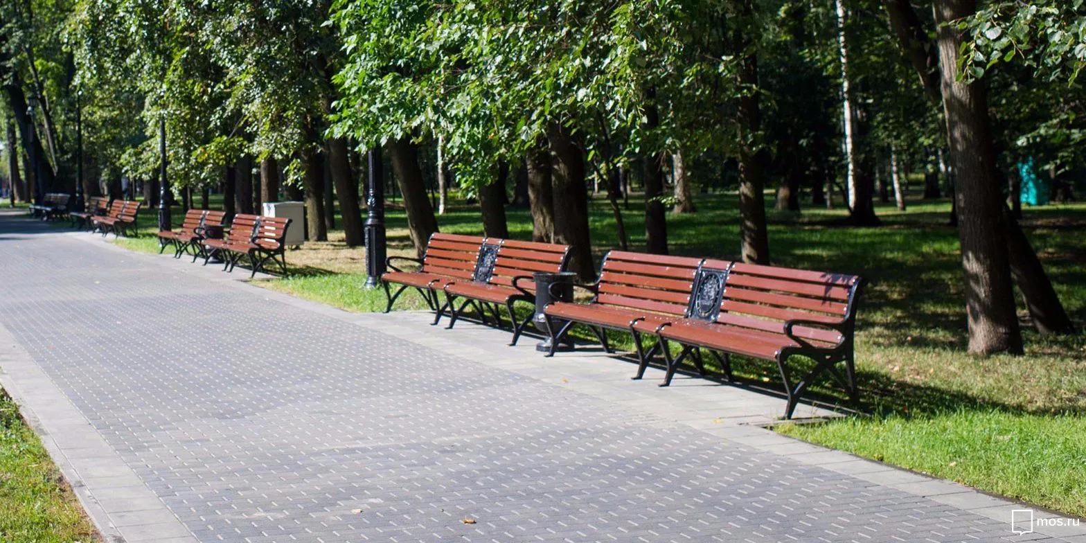 Сквер Чингиза Айтматова, фото 3
