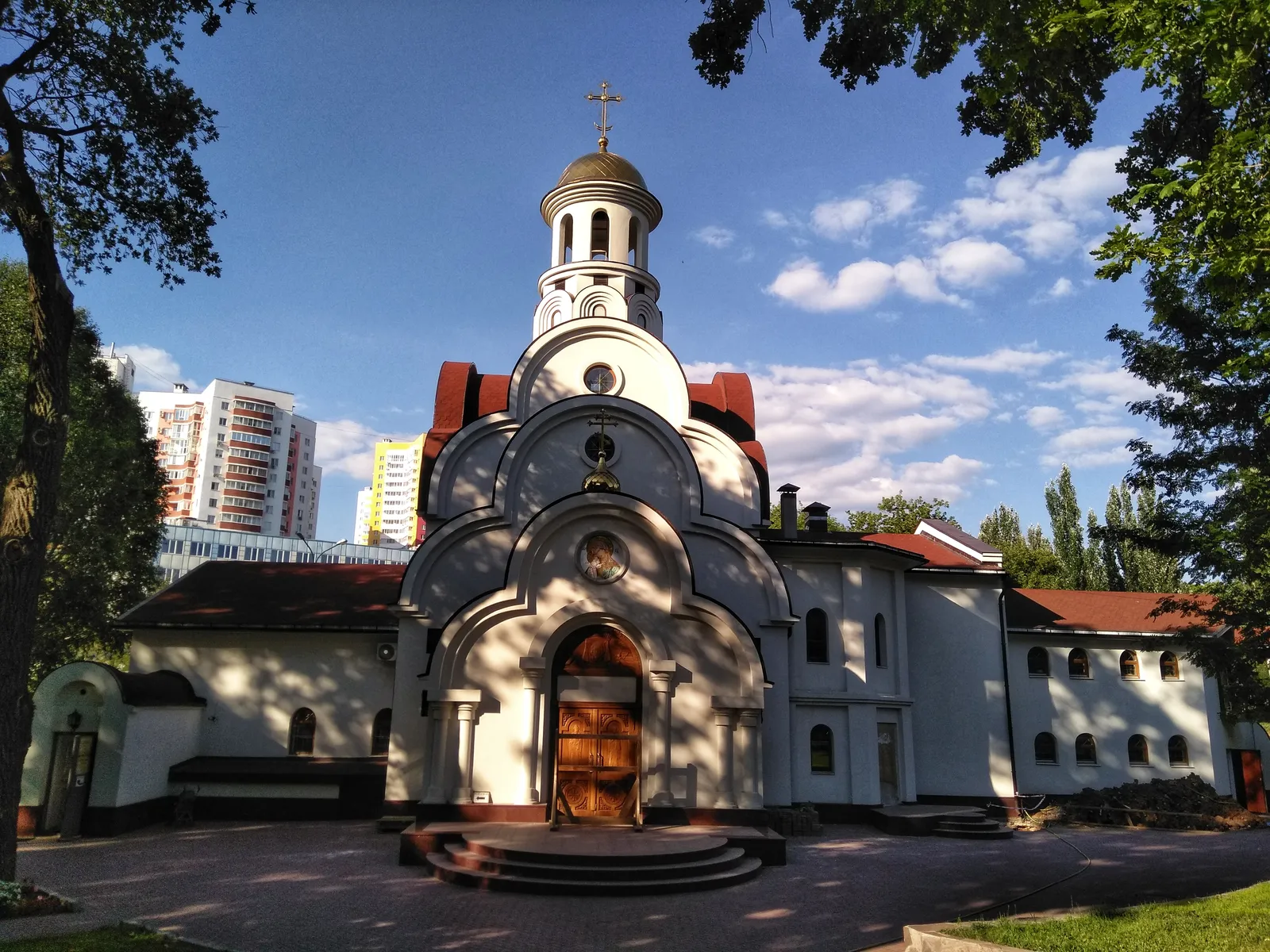 Храм Спиридона Тримифунтского