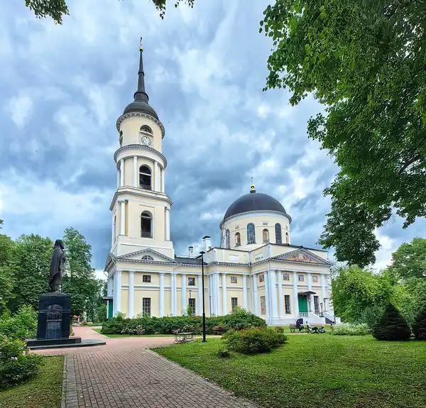 Троицкий кафедральный собор