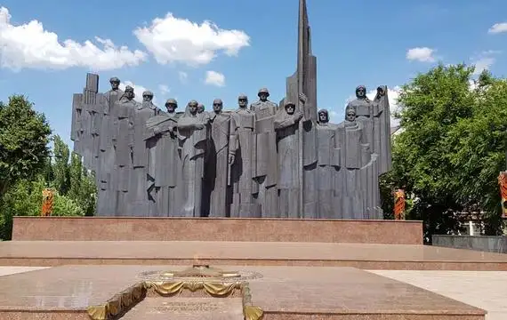Площадь Победы