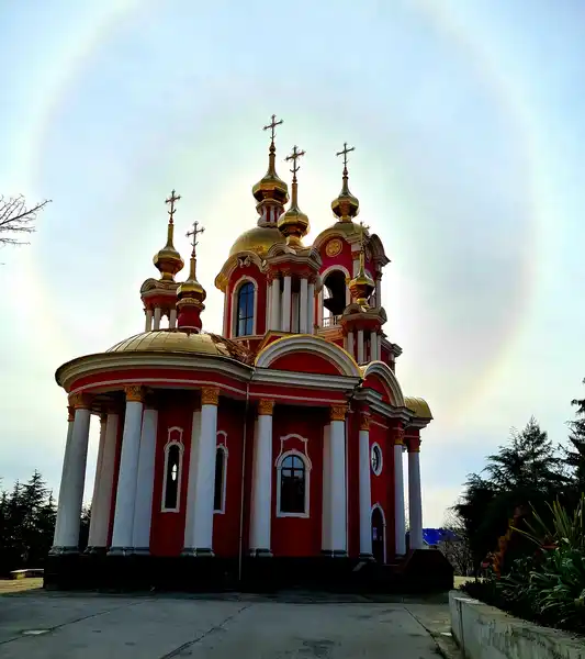 Храм великомученика и целителя Пантелеимона