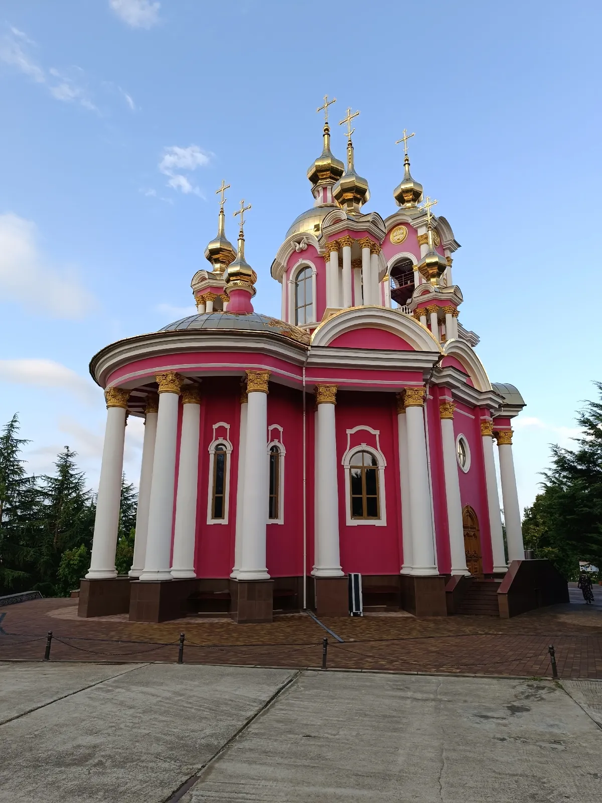 Храм великомученика и целителя Пантелеимона, фото 3