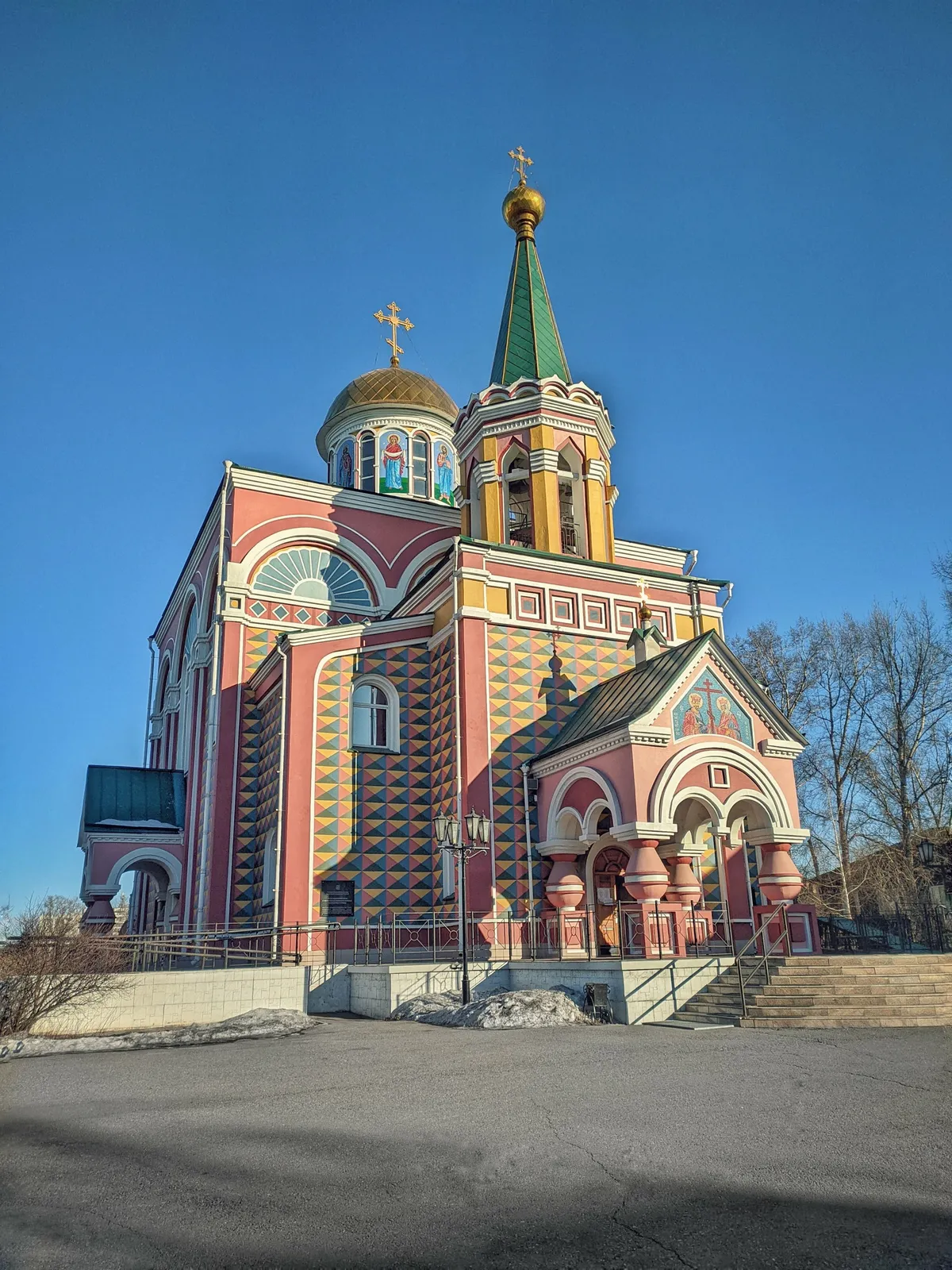 Храм в честь Равноапостольных Константина и Елены, фото 3