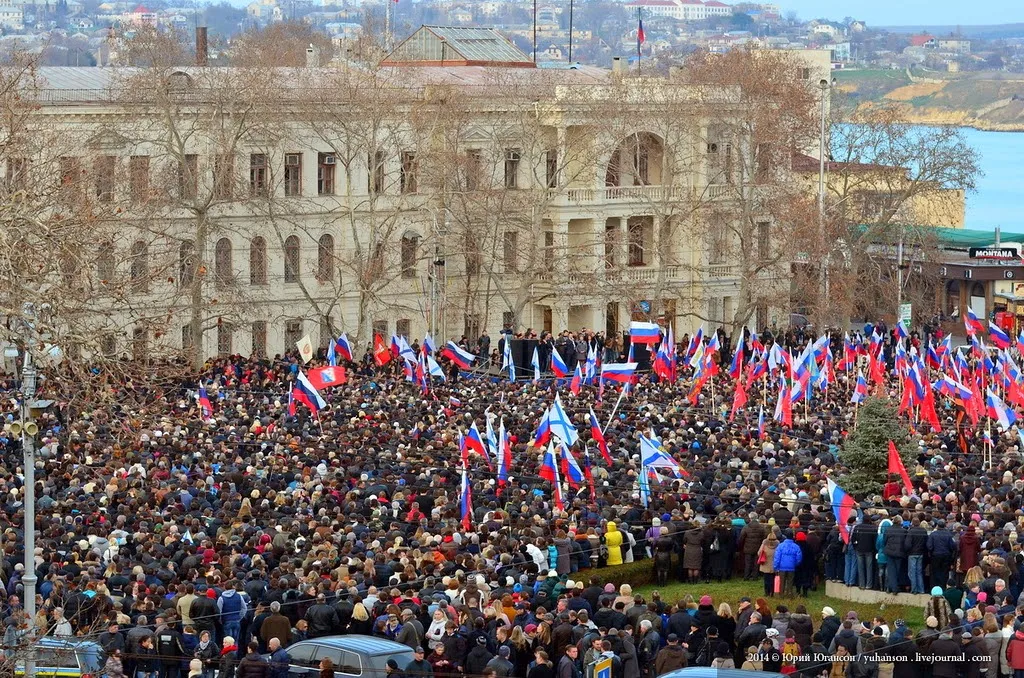 Площадь Восставших