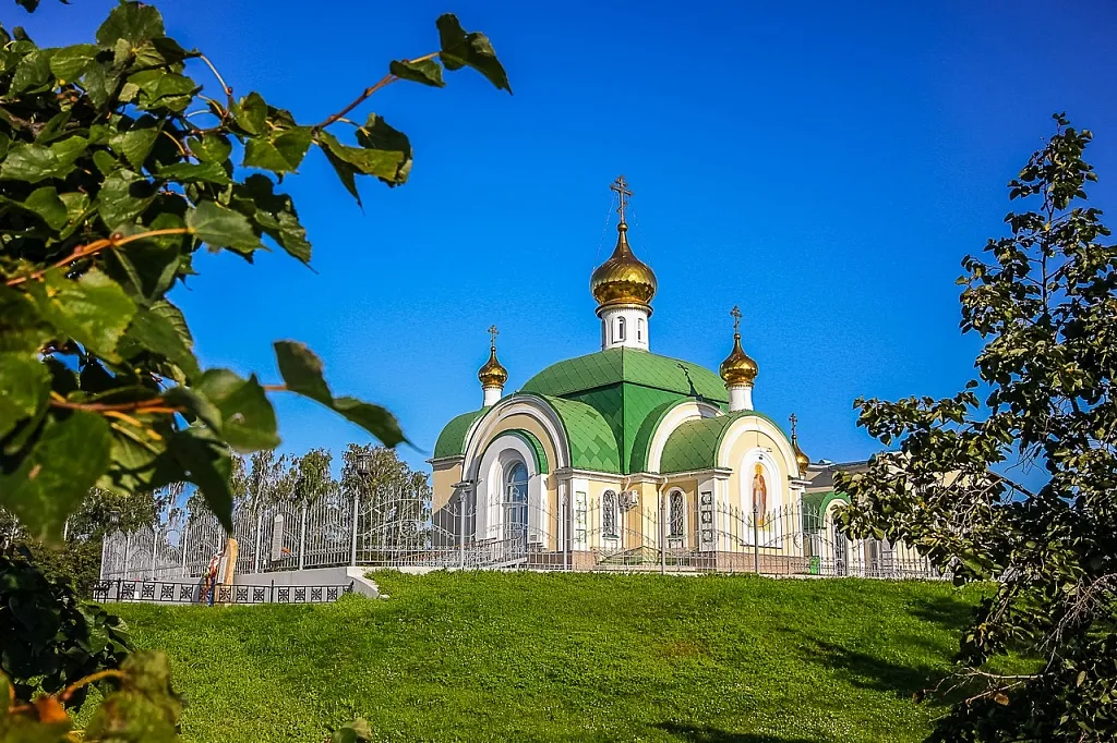 Храм Святого Владимира, фото 2