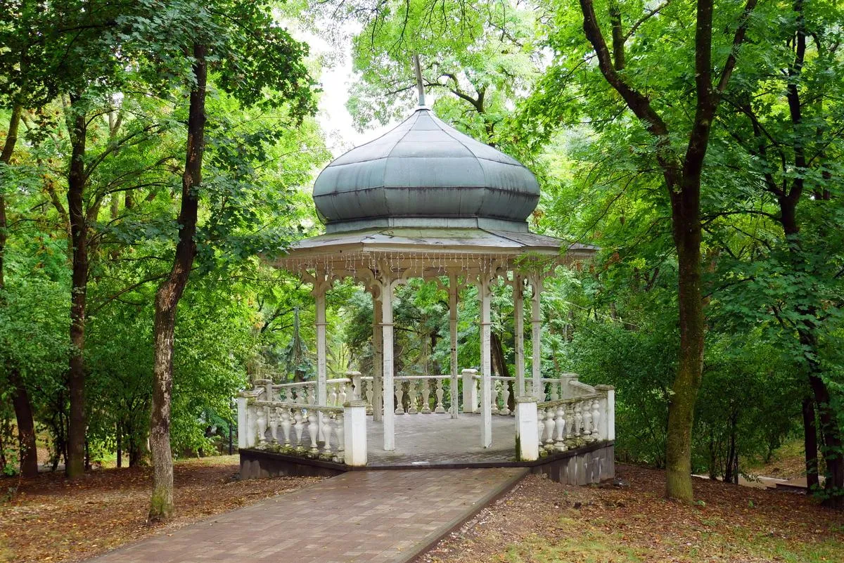 Курортный парк
