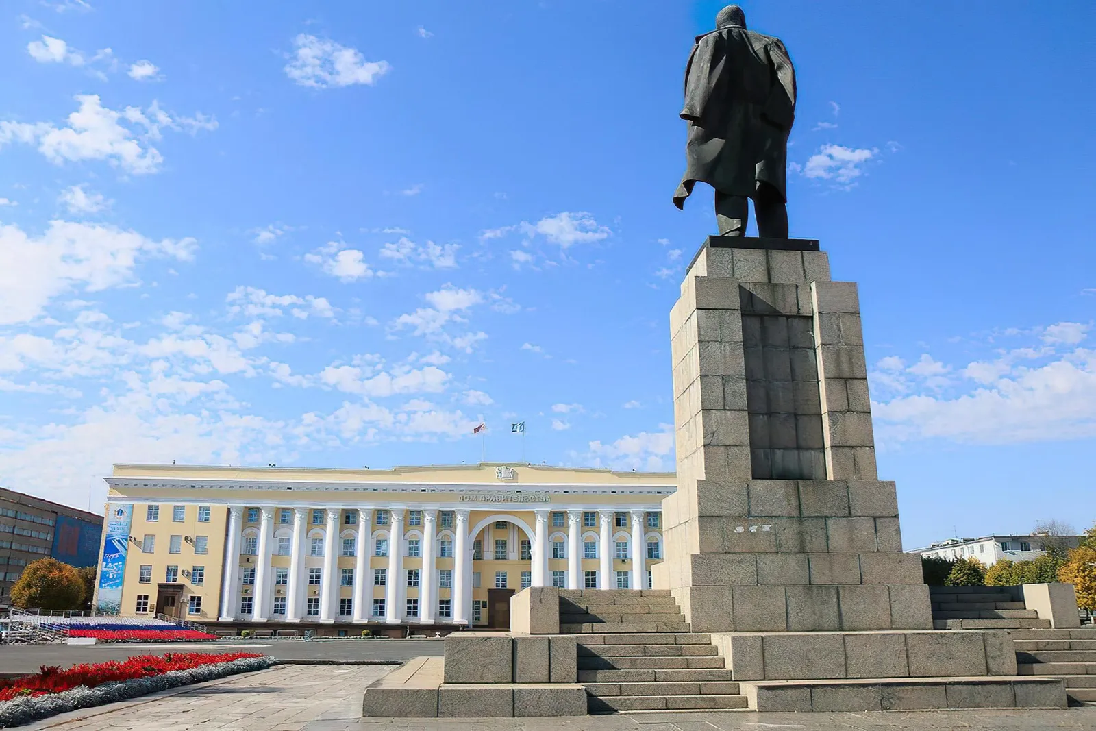 Площадь Академика Тулайкова, фото 3
