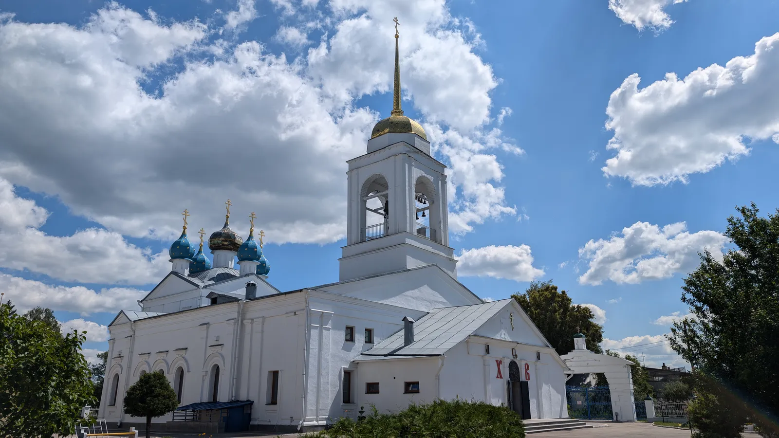 Церковь Рождества Богородицы в селе Гнилицы, фото 2