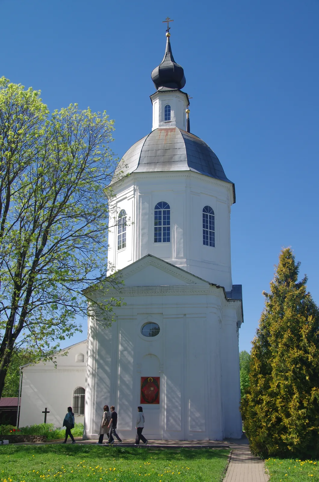 Храм Святых Бориса и Глеба в Белкине, фото 3