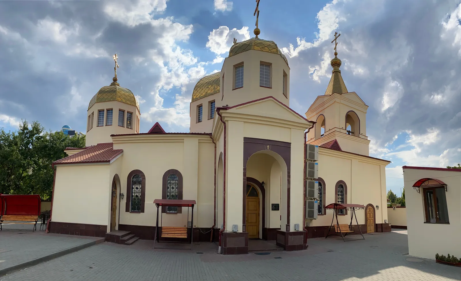 Храм Михаила Архангела