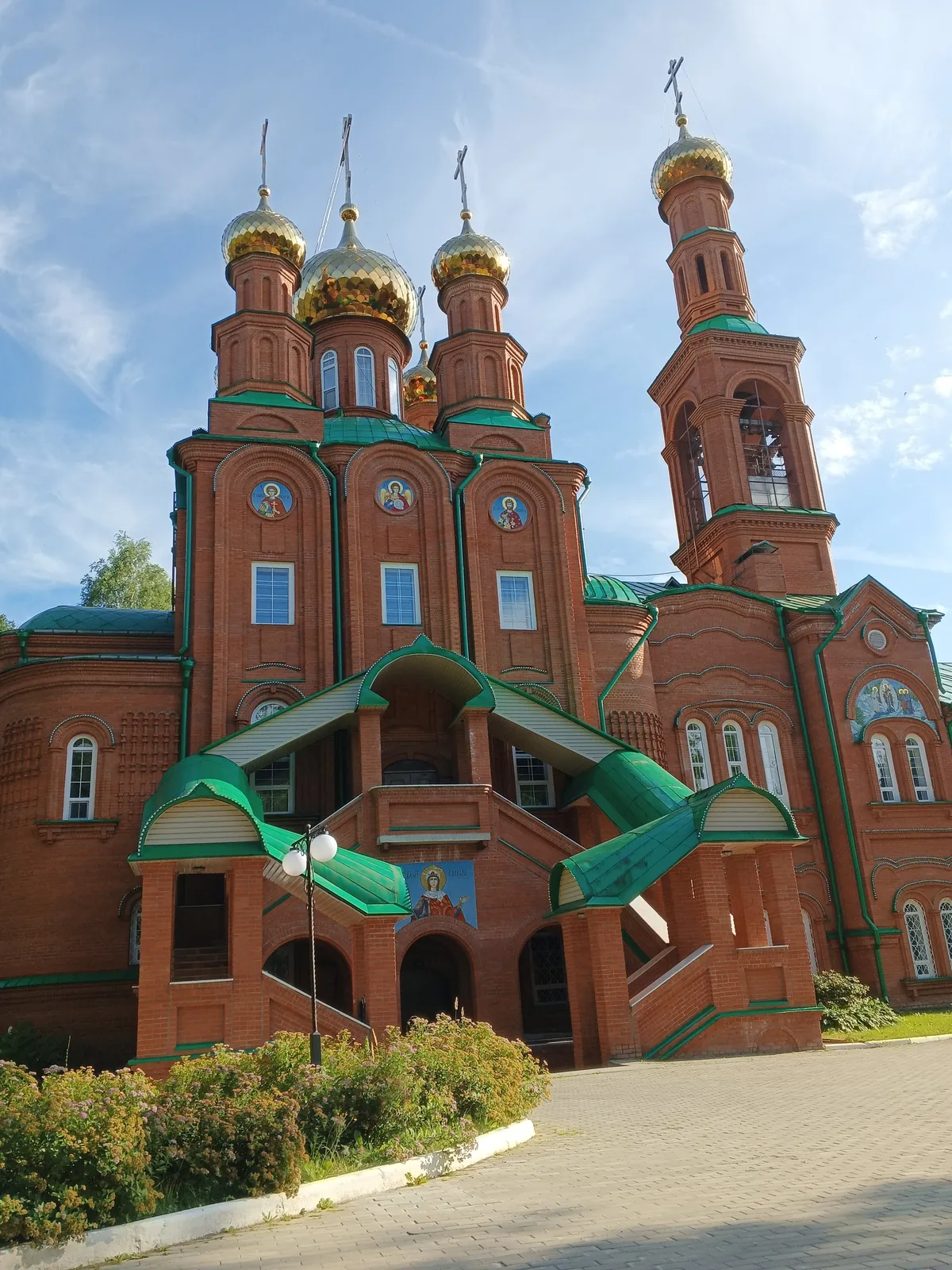 Собор Серафима Саровского, фото 2
