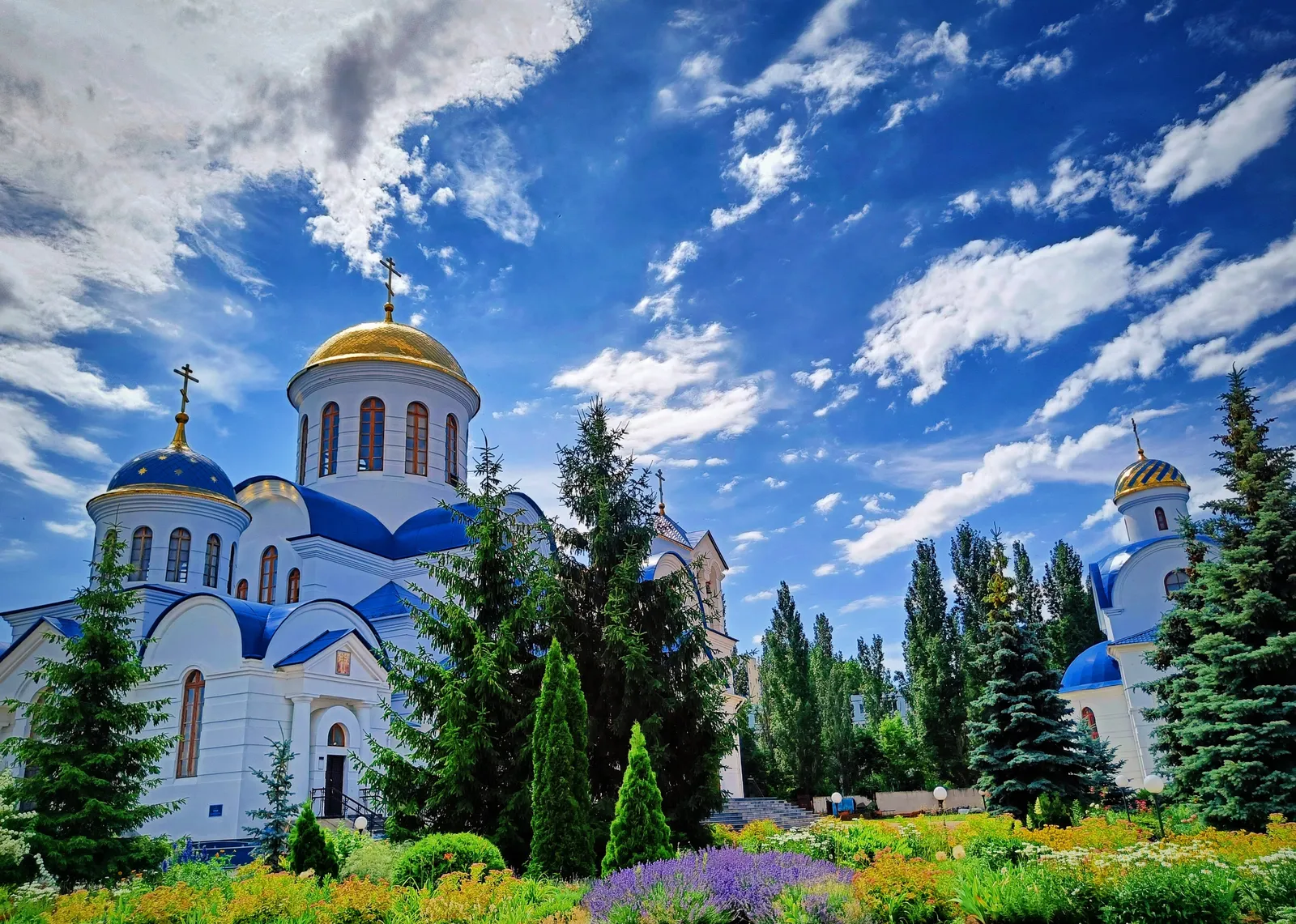 Храм в честь Покрова Пресвятой Богородицы