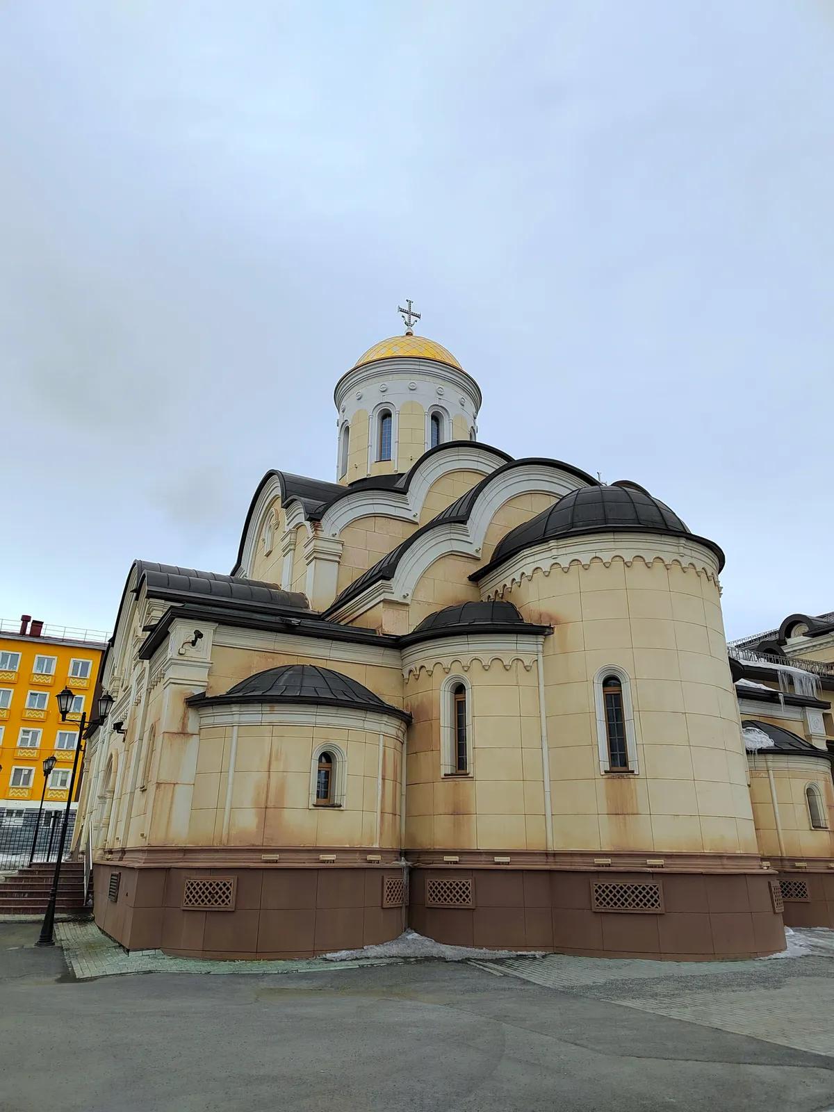 Храм Новомучеников и Исповедников Церкви Русской