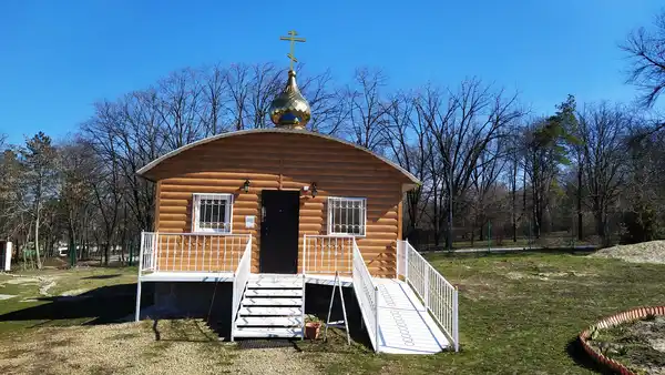 Храм иконы Божьей Матери "Донская"