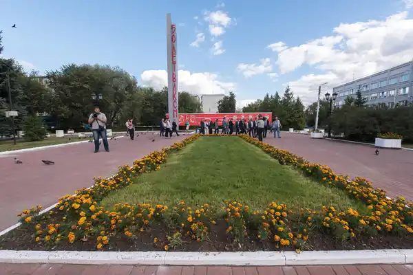 Сквер 50-летия ВЛКСМ