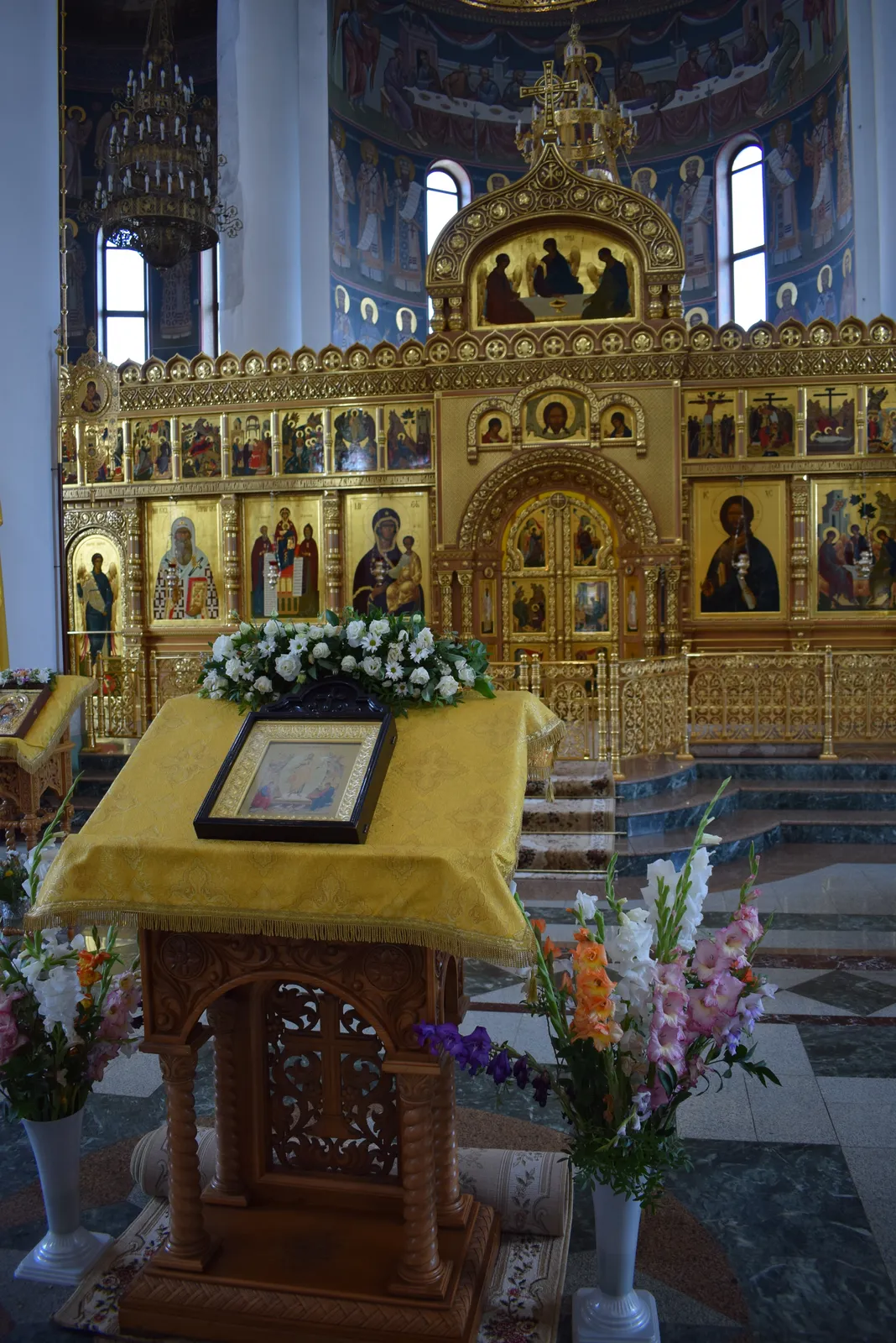 Брянский кафедральный собор во имя Святой Троицы, фото 2