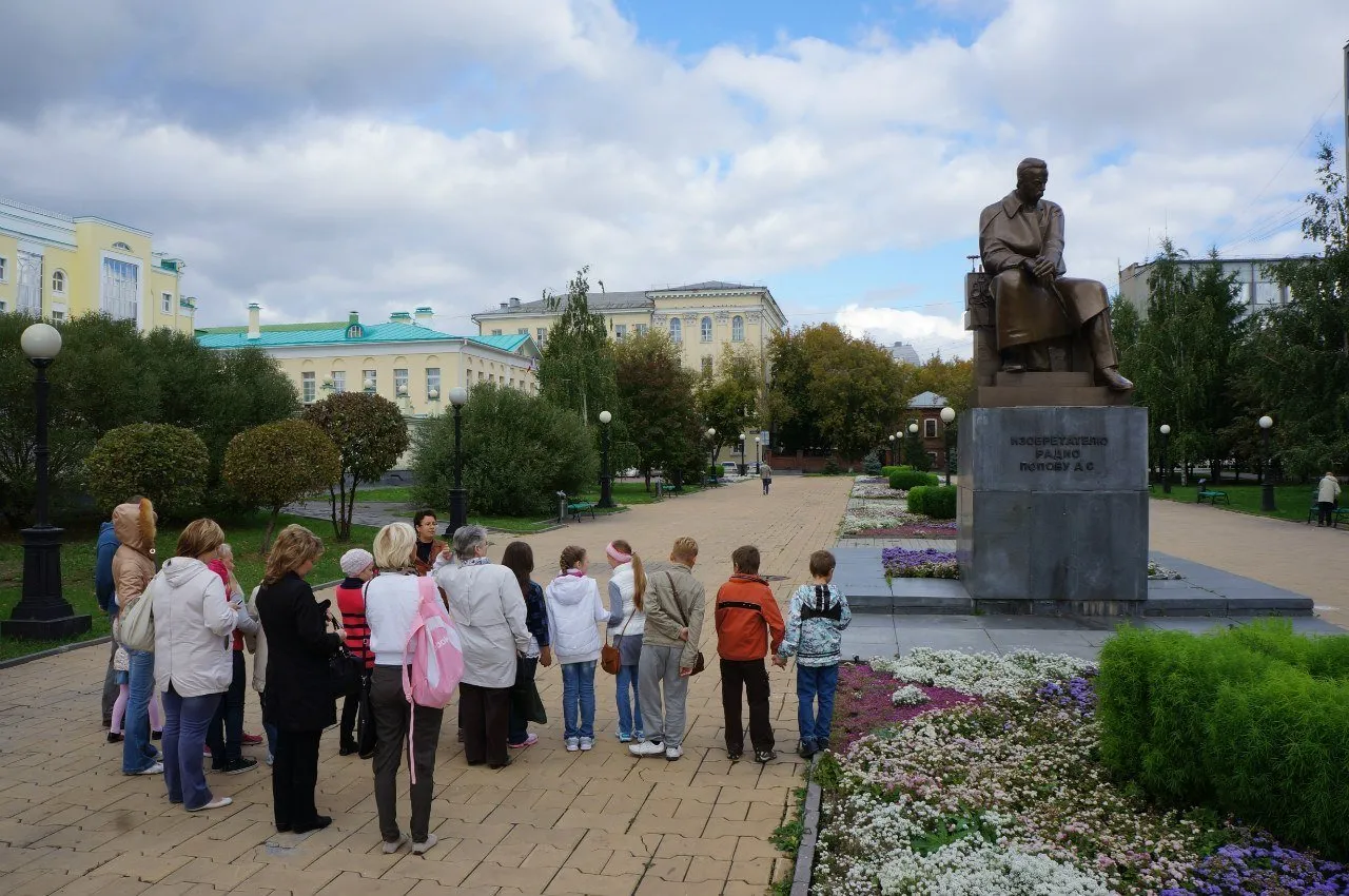 Экскурсия «Юго-запад: экспедиция по улице Бардина» — Экскурсии и прогулки, Екатеринбург