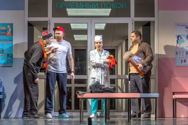 Спектакль "Папаши" — Театры и кино, Набережные Челны