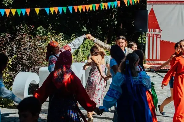 Фестиваль «Семья с семьею говорит» — Фестивали и ярмарки, Смоленск