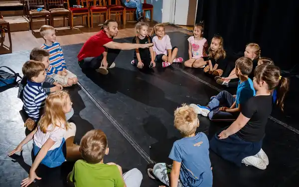 Пробные занятия детской актерской школы The Театр Kids — Детям, Уфа