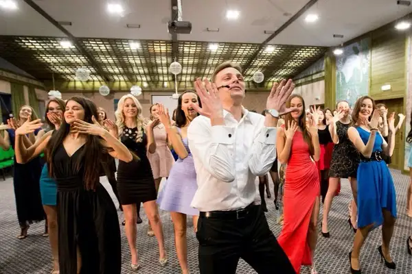 Мастер-класс «Танцевальный мастер-класс по K-pop от студии SARANG» — Мастер-классы и обучение, Армавир
