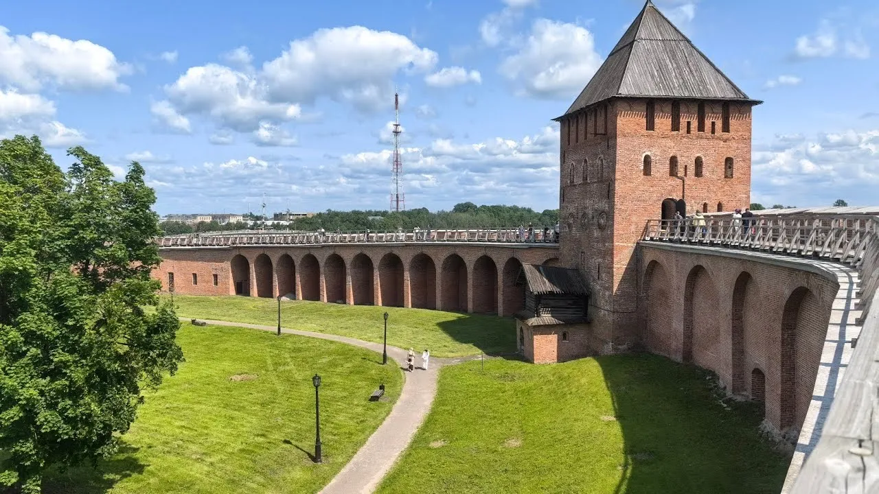 Экскурсия «Каменный страж Руси» — Экскурсии и прогулки, Великий Новгород