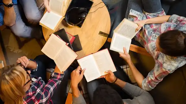 Онлайн-встреча книжного клуба «Книжная секта»: эффективное чтение и — Групповые встречи по интересам, Онлайн